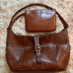 Patricia Nash Leather Shoulder Bag with matching Wristlet - Brown